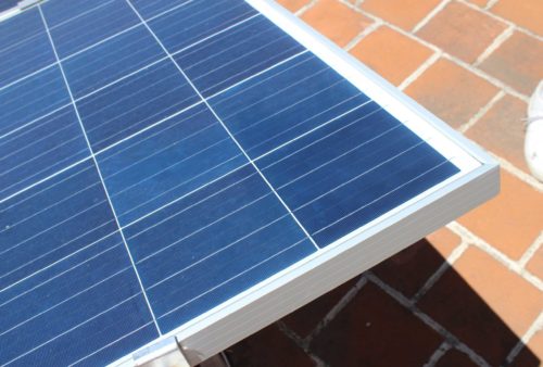 celdas fotovoltaica policristalina enfoque